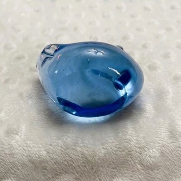 Vintage Cobalt Blue Bohemia Blown Glass Swan Paperweight/Table Decor - Picture 6 of 6